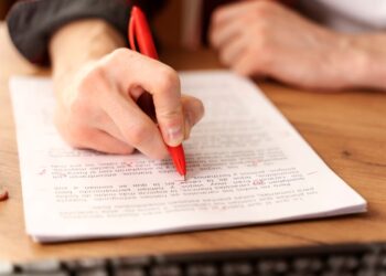 Saiba como se preparar para redação de um concurso! Imagem: Freepik