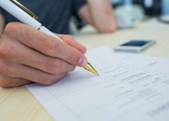 Preparação para concursos. Imagem: Freepik