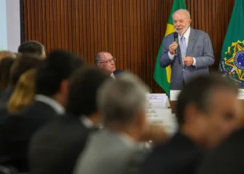 O Presidente Luiz Inácio Lula da Silva Deu Seu Aval a Uma Lei Que Moderniza os Procedimentos Para Concursos Públicos Federais no Brasil. Imagem: Agência Brasil.