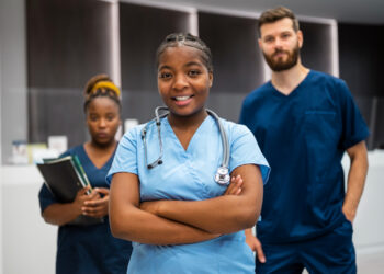 A prefeitura divulgou oportunidades para profissionais da saúde- Saiba como participar