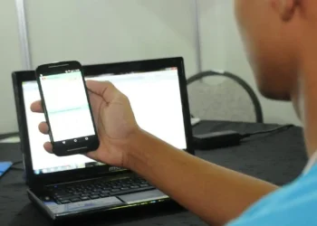 Apesar do Sucesso na Aplicação, o Ibade Identificou Alguns Obstáculos Relacionados à Infraestrutura Tecnológica dos Candidatos. Imagem: Agência Brasil.