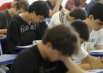 O Segundo Dia do Enem Abrange as Áreas de Ciências da Natureza e Suas Tecnologias e Matemática e Suas Tecnologias. Imagem: Agência Brasil.