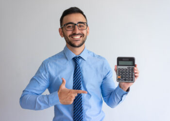 Jovens estudem para o concurso.