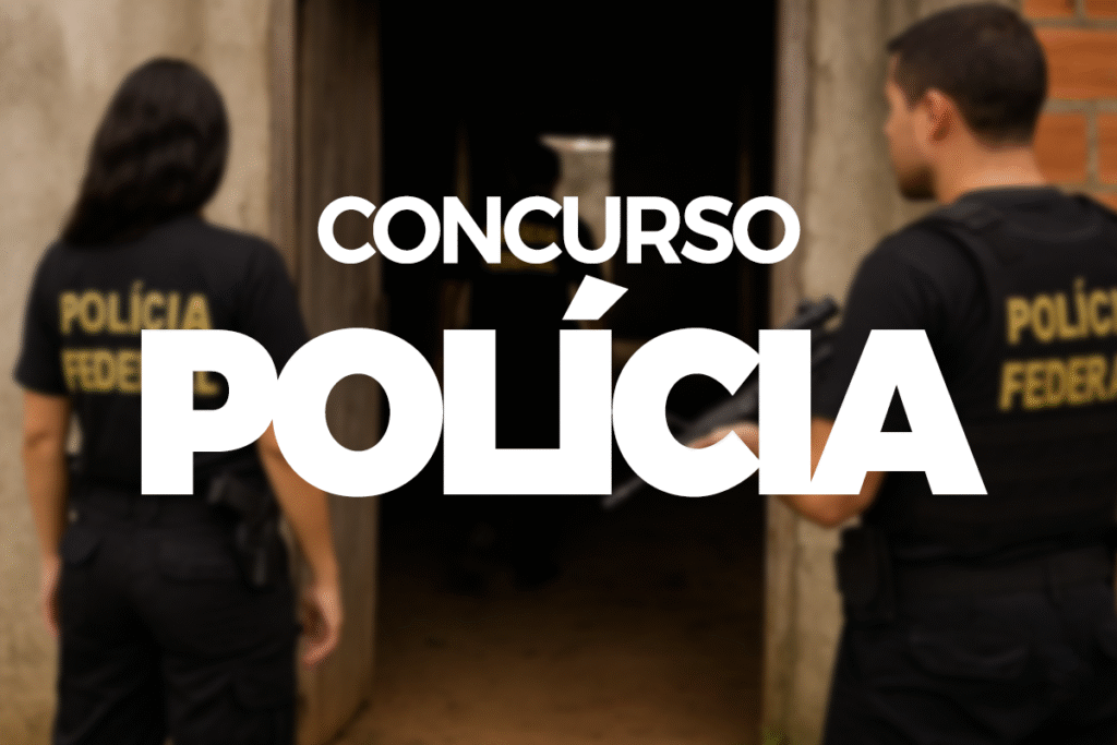 Policiais federais em ação em área externa