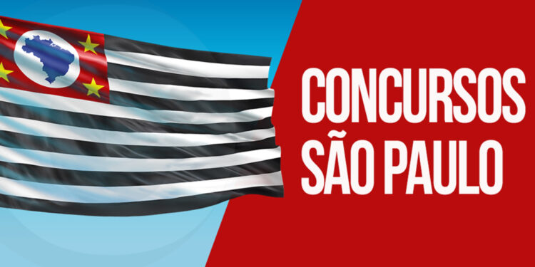 Bandeira de São Paulo com foco em concursos em SP em agosto de 2025.
