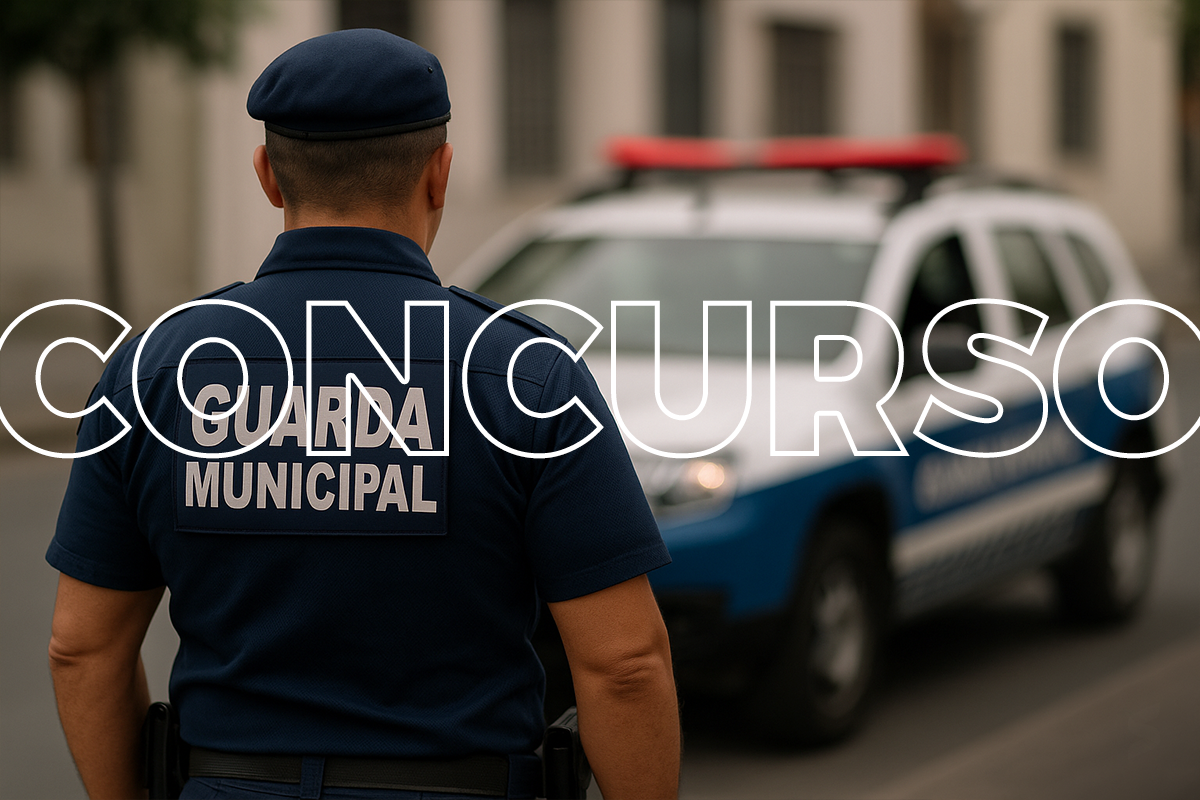 Um guarda municipal de costas, de frente para uma viatura, com a palavra 'Concurso' em destaque.