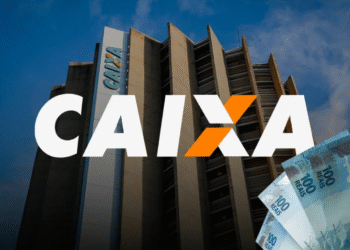 Fachada da Caixa Econômica Federal com dinheiro em destaque.