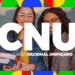 Imagem do Concurso Nacional Unificado (CNU) 2025, mostrando duas jovens sorrindo com livros nas mãos, destacando o logo do concurso, que ocorrerá em duas etapas: a primeira no dia 5 de outubro e a segunda no dia 7 de dezembro.