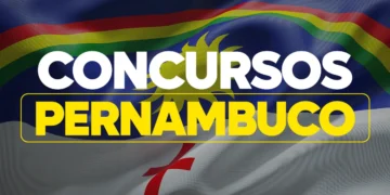 Bandeira do estado de Pernambuco com as palavras "CONCURSOS PERNAMBUCO" em destaque, simbolizando oportunidades de emprego público na região.