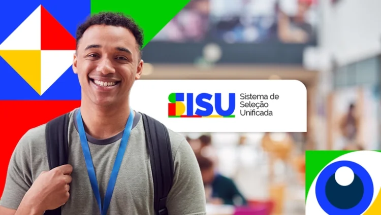 Resultado Sisu 2026. Jovem sorridente com mochila em frente a banner colorido do Sisu de 2026.