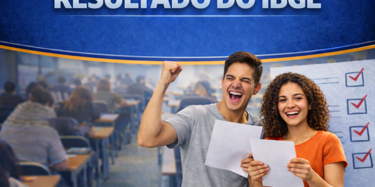 Dois jovens comemorando aprovação segurando folha com texto "Resultado do IBGE" em destaque