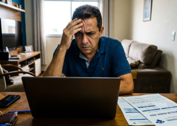 Imposto de Renda 2026: mais de 120 sites falsos já foram identificados em golpes contra contribuintes