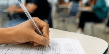 Concursos Câmaras de Mara Rosa (GO) e Ipaporanga (CE): inscrições encerram neste domingo com salários de até R$ 3 mil
