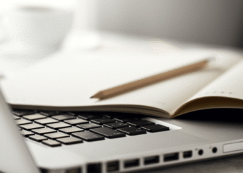 Salários acima de R$ 15 mil em concursos municipais: editais com inscrições abertas nesta quinta-feira
