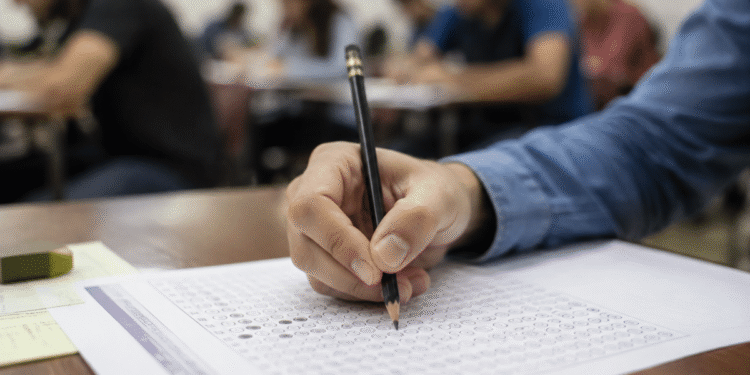 Concursos Fortaleza: Prefeitura inclui Assistência Social, Magistério e Guarda Municipal no planejamento